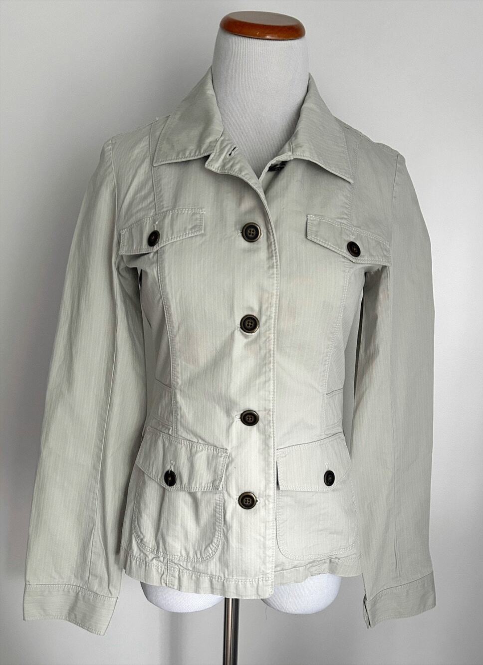 Eddie Bauer Beige Lightweight Button Up Cargo Jacket, 100% Cotton, Size XS